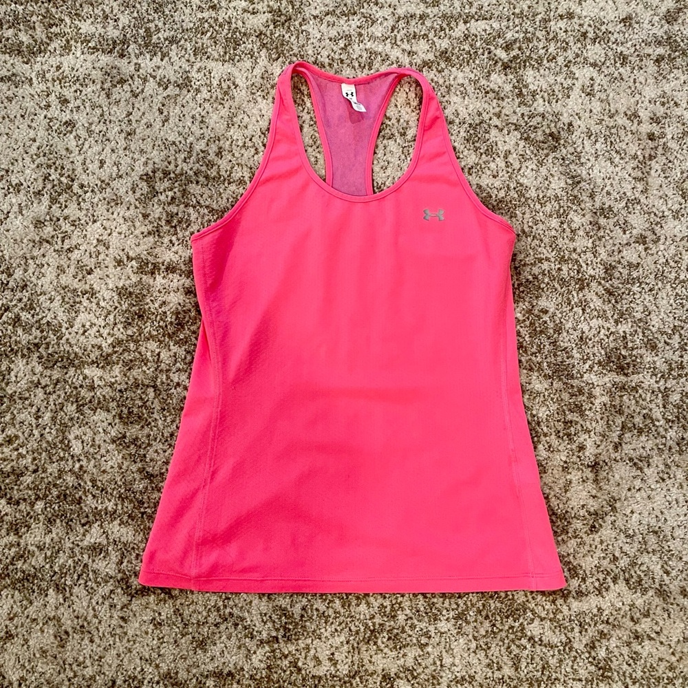 Under Armour top